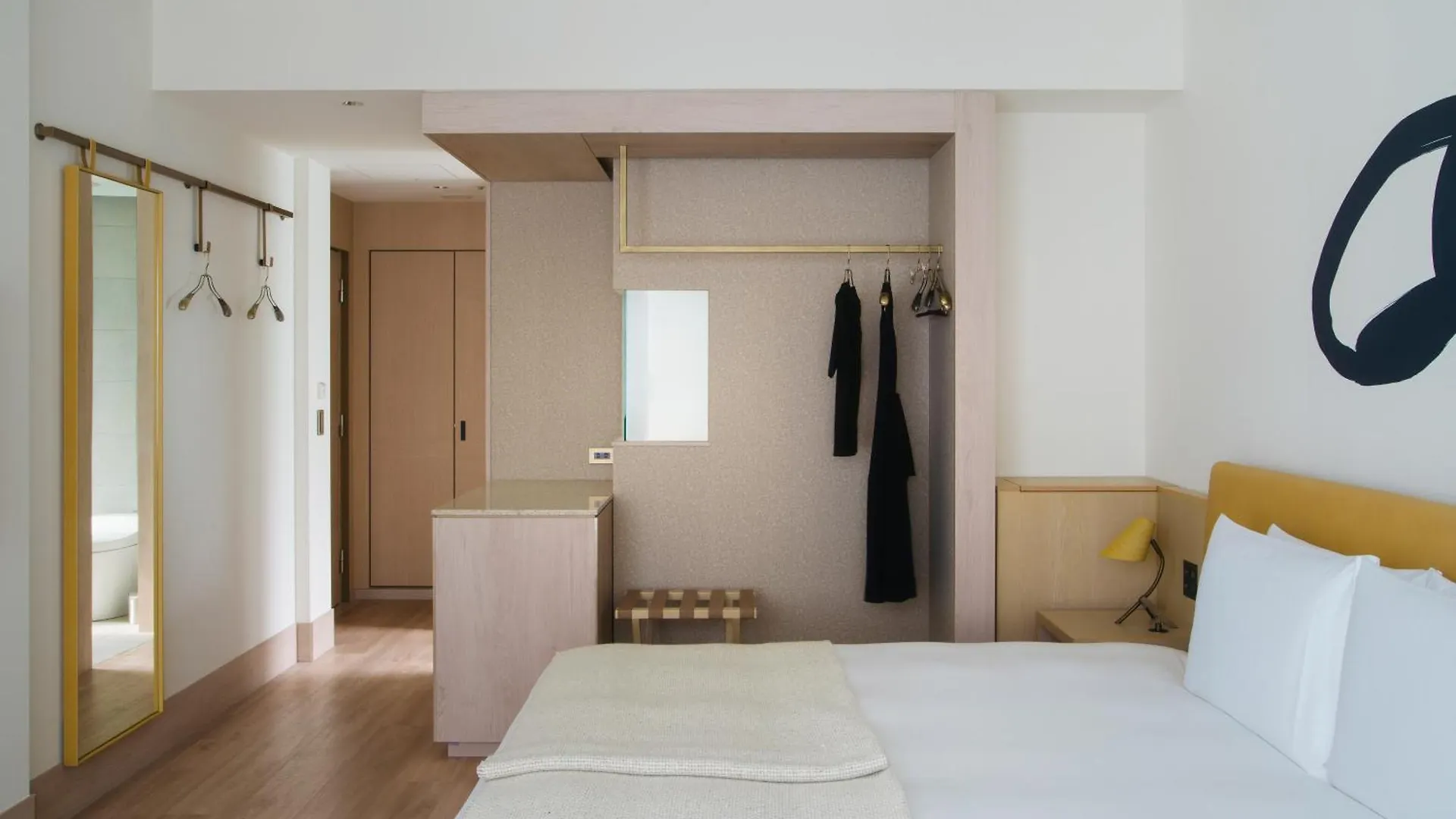 Zentis Osaka Hotel 5*,